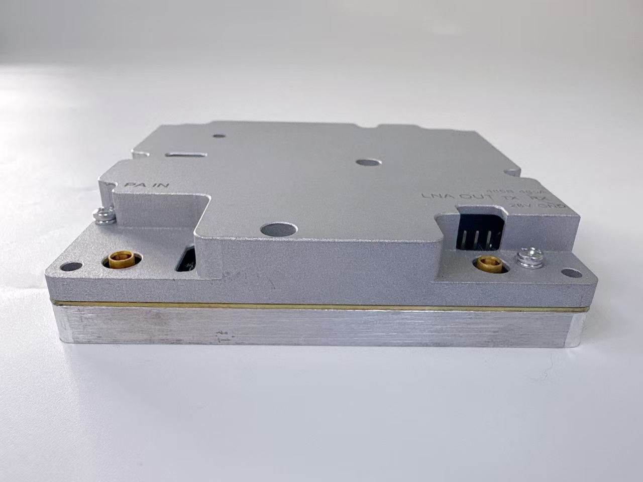 Uziwave TDD 28V Multi Band Series POWER Amplifier
